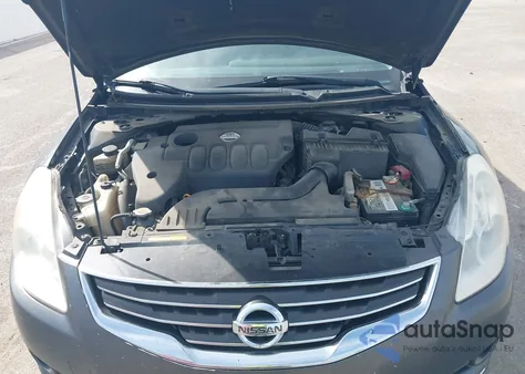 2011 Nissan Altima 2.5 S z USA, uszkodzony, nr VIN 1N4AL2AP2BN469816